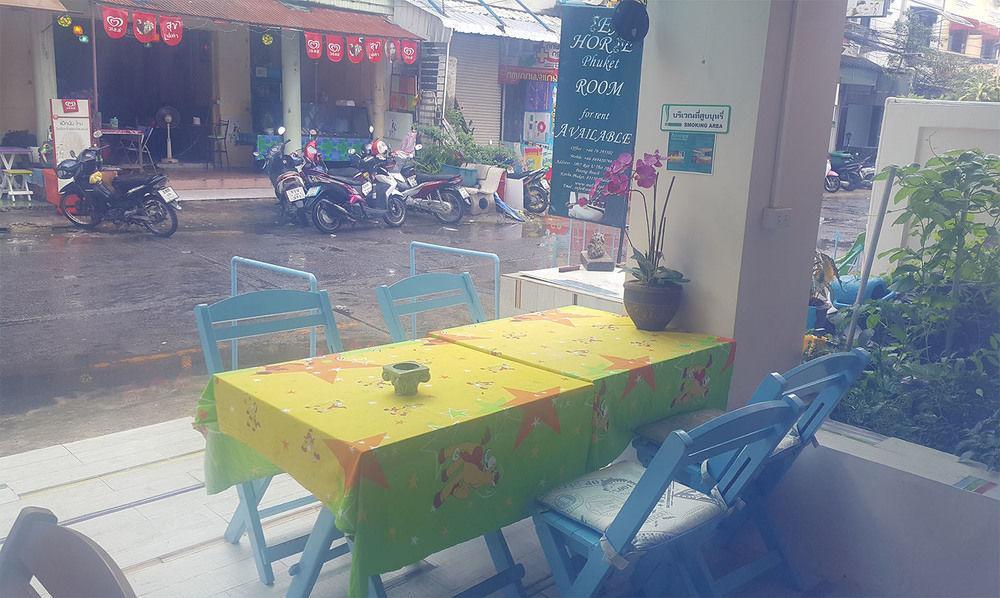 Bgw Phuket Hostel Patong Εξωτερικό φωτογραφία
