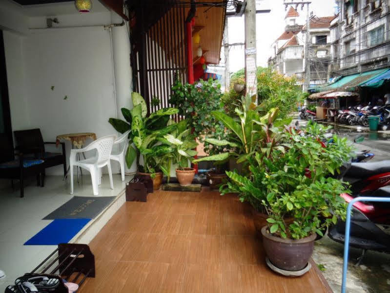 Bgw Phuket Hostel Patong Εξωτερικό φωτογραφία